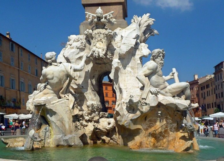 скульптура Фонтан Четырех рек в Риме