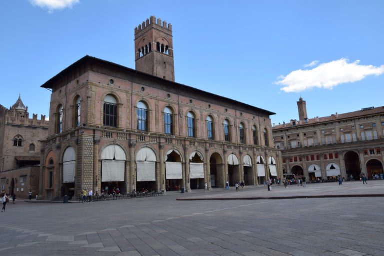 Дворец градоуправления Болонья