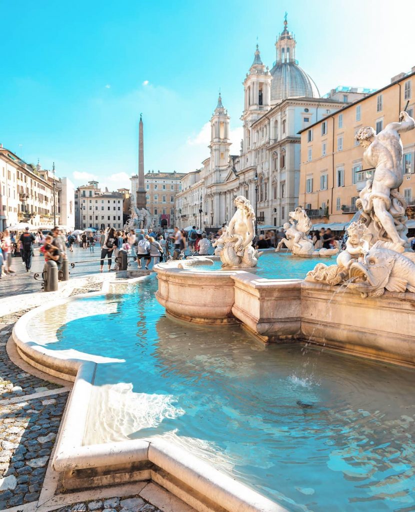 Пьяцца Навона — одна из самых красивых площадей Рима