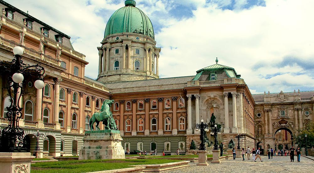 Королевский дворец Будапешт