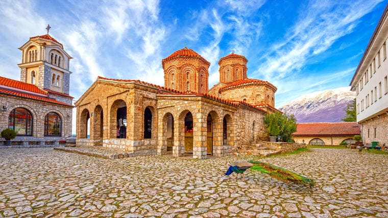 Славянский монастырь в Македонии