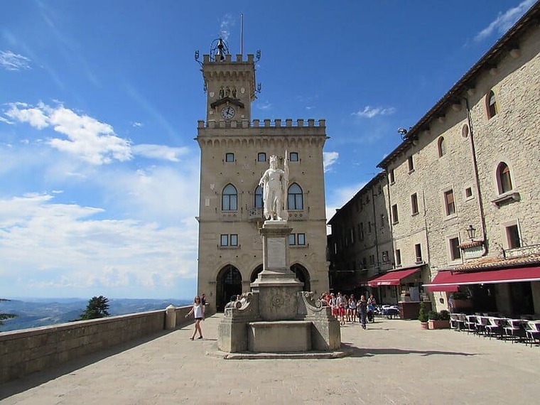 Палаццо публико Сан-Марино